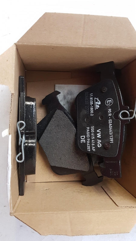 Original OE Volkswagen Bremsbeläge 5Q0698451Q