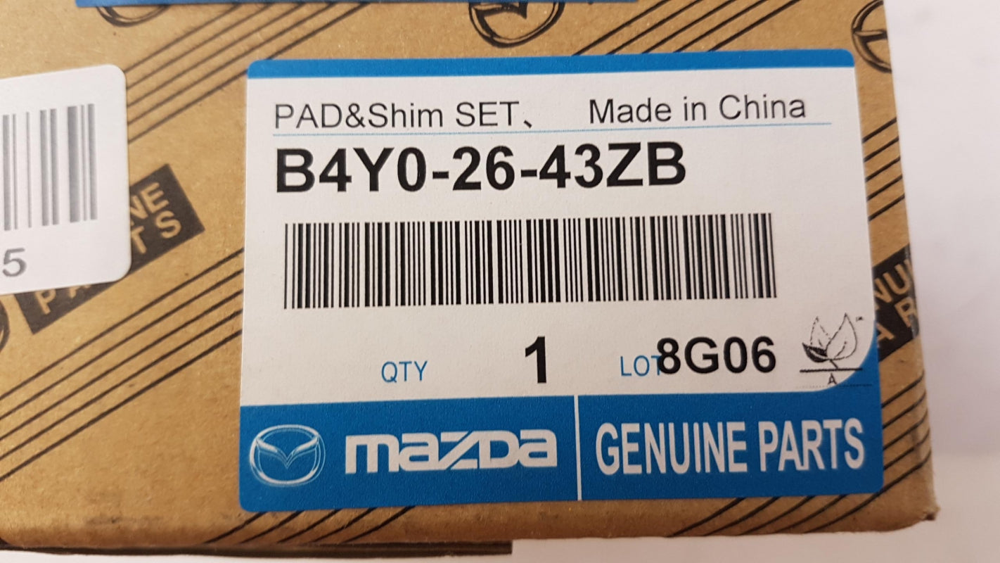 Original OE MAZDA Bremsbeläge B4Y02643ZB