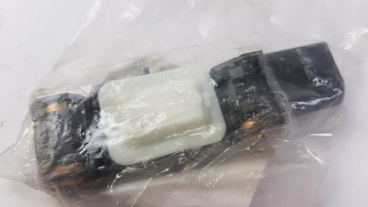 Original OE MITSUBISHI Airbagsensor MR587418