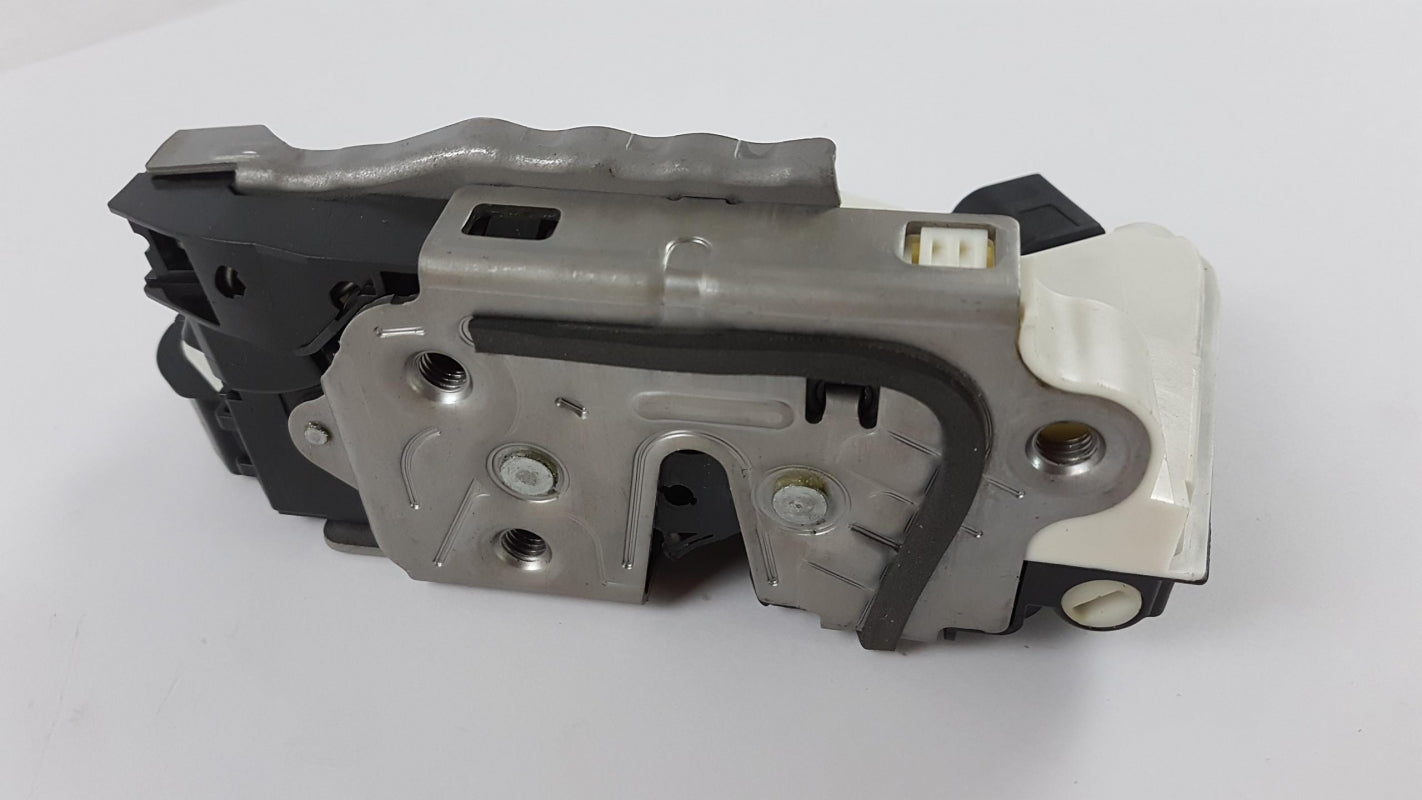 Original OE Volkswagen Türschloss 5N0839015T