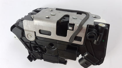 Original OE Volkswagen Türschloss 5N0839015T