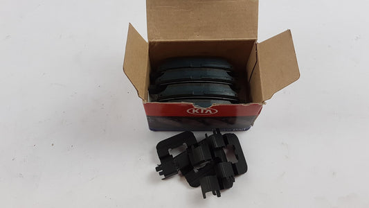 Original OE HYUNDAI/KIA Bremsbeläge 58302D4A65