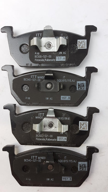 Original SEAT Leon III (5F) Bremsbeläge mit Warnkontakt Vorne 5Q0698151H