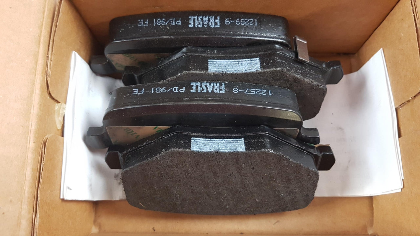 Original FIAT Freemont 2011-2016 Bremsbeläge Satz Hinten 68192439AB