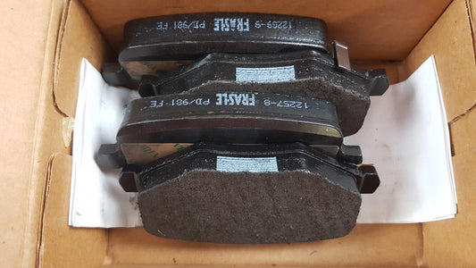 Original FIAT Freemont 2011-2016 Bremsbeläge Satz Hinten 68192439AB