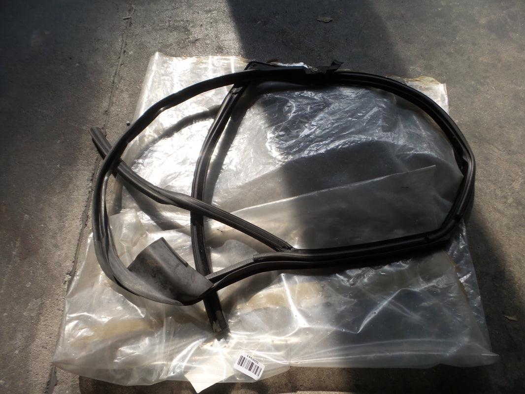 Original AUDI A6 S6 '98-'05 Fensterführungsschiene hinten rechts 4B5839440AD