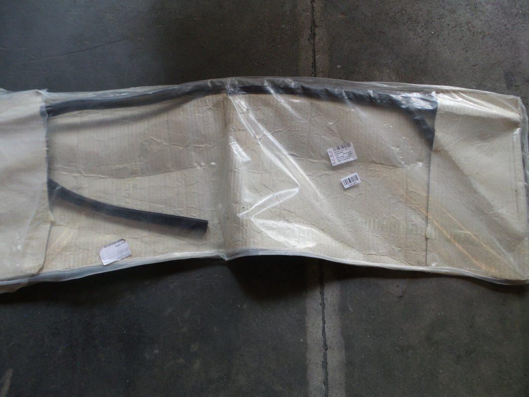 Original VW Passat SKODA Superb Fensterführung aussen vorne rechts 3B0837432CB41