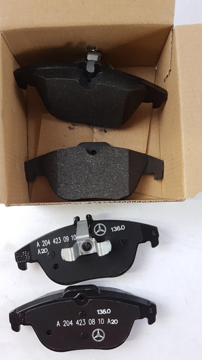 Original OE MERCEDES-BENZ Bremsbeläge A0074206120