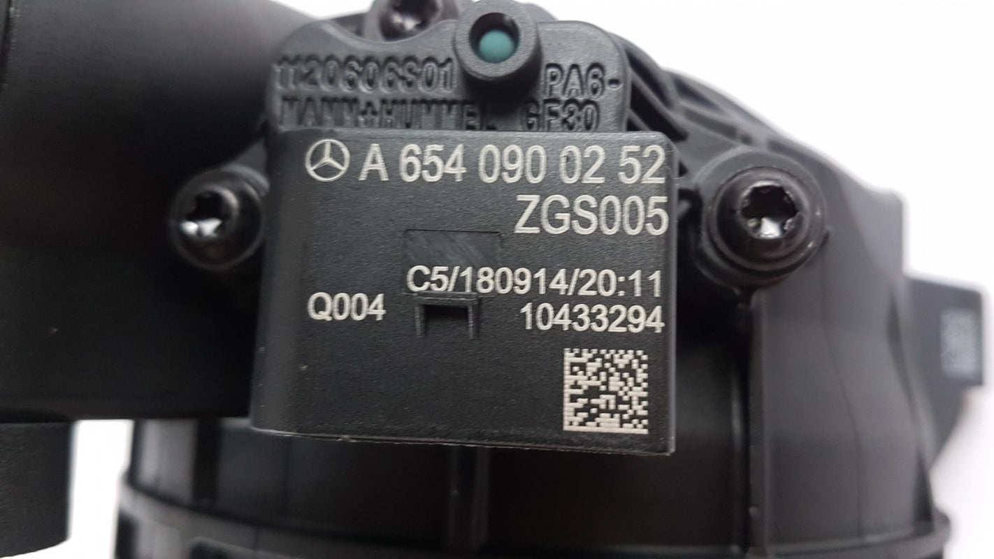 Original MERCEDES-BENZ E-klasse C238 W213 S213 X213 Kraftstofffilter A6540900252