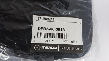Original MAZDA CX-30 Kofferraummatte mit hinterem Stoßfängerschutz DFR5V0381A