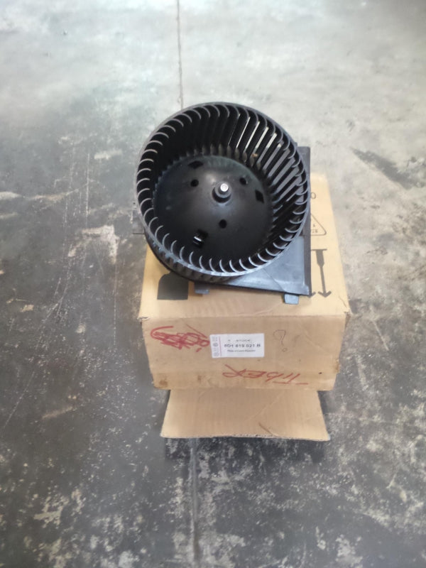 Original AUDI A4 RS4 VW Passat Innenraumgebläse Lüftermotor 8D1819021B