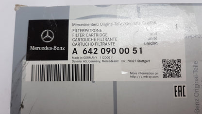 Original MERCEDES-BENZ W639 Vito Viano (OM642) 3.0D Luftfilter A6420900051