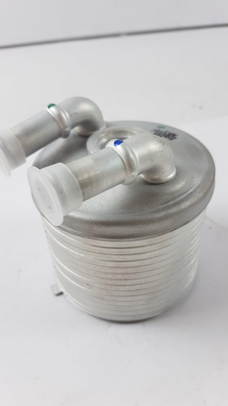 Original PEUGEOT 407 508 CITROEN C5 II C6 Motorölkühler 227557