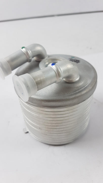Original PEUGEOT 407 508 CITROEN C5 II C6 Motorölkühler 227557