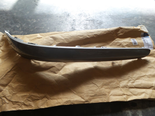 Original MERCEDES-BENZ W211 Stoßstange Zierleiste silber vorne L A21188505219723