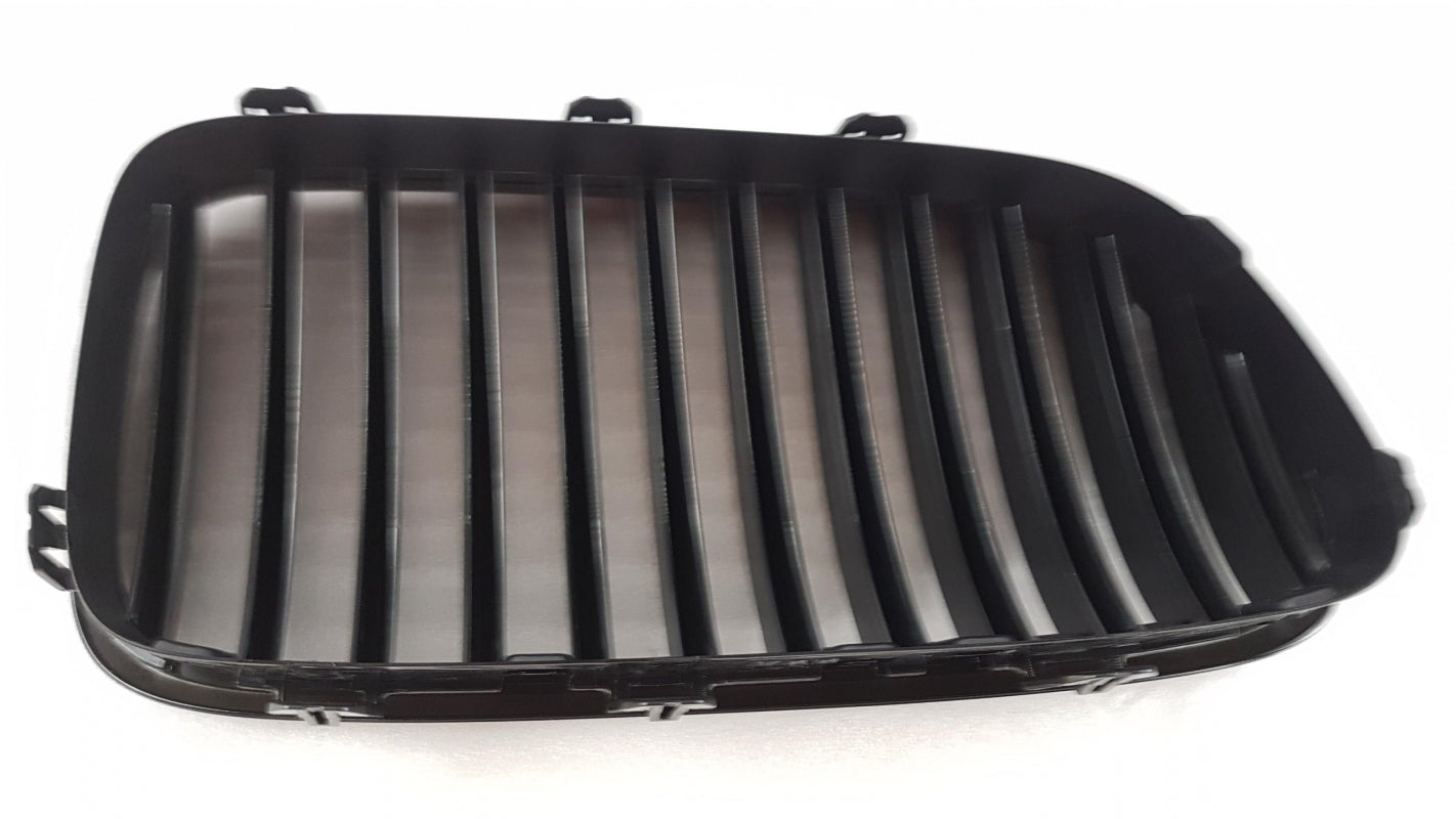 Original BMW M Performance 5er F10 F11 Frontziergitter Schwarz links 51712165539