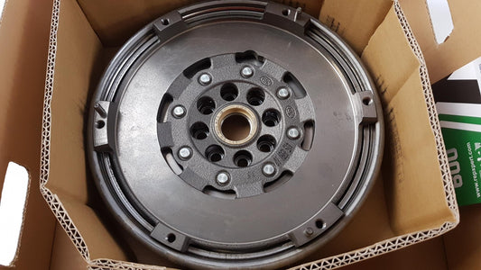 LUK Schwungrad 415039110