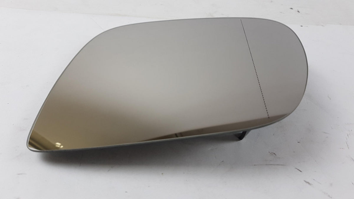 Original OE Volkswagen Außenspiegelglas 8R0857535E