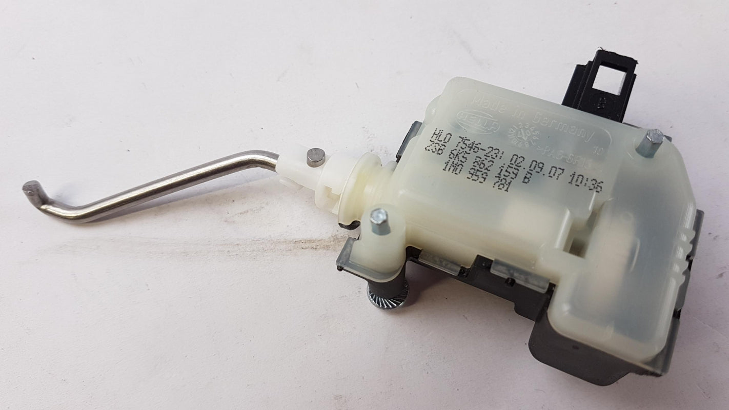 Original OE Volkswagen Zentralverriegelung Stellmotor 6K5862159B