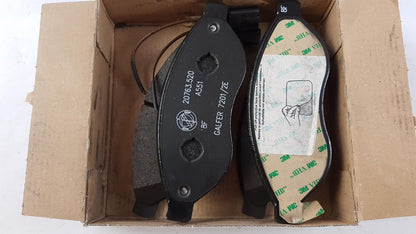 Original OE FIAT Bremsbeläge 77366018