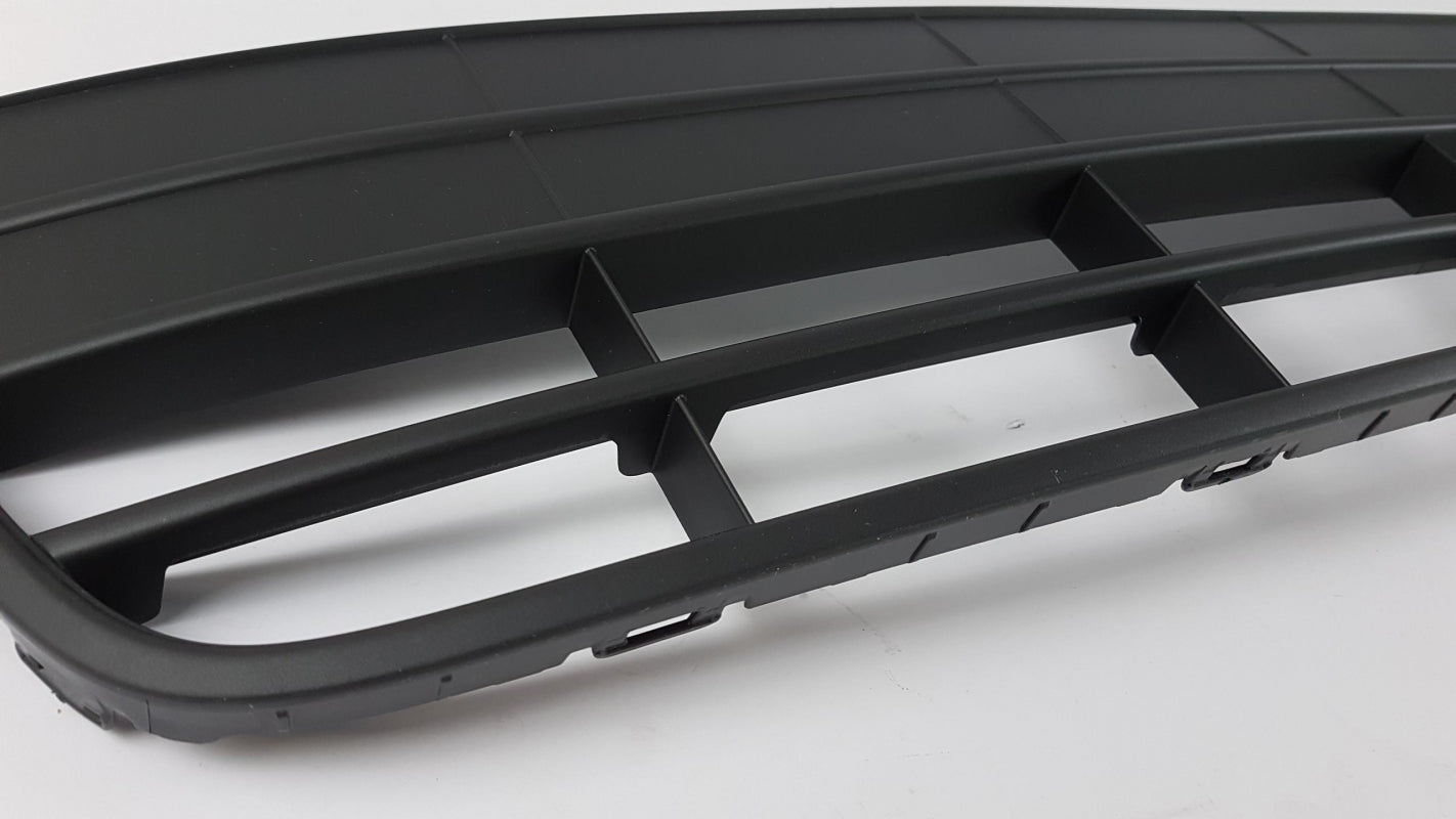 Original OE Volkswagen Stoßfänger Lüftungsgitter 5N0853677H9B9