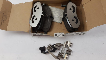 Original PEUGEOT Expert CITROEN Jumpy Bremsbeläge Bremsklötze vorne 4254A2