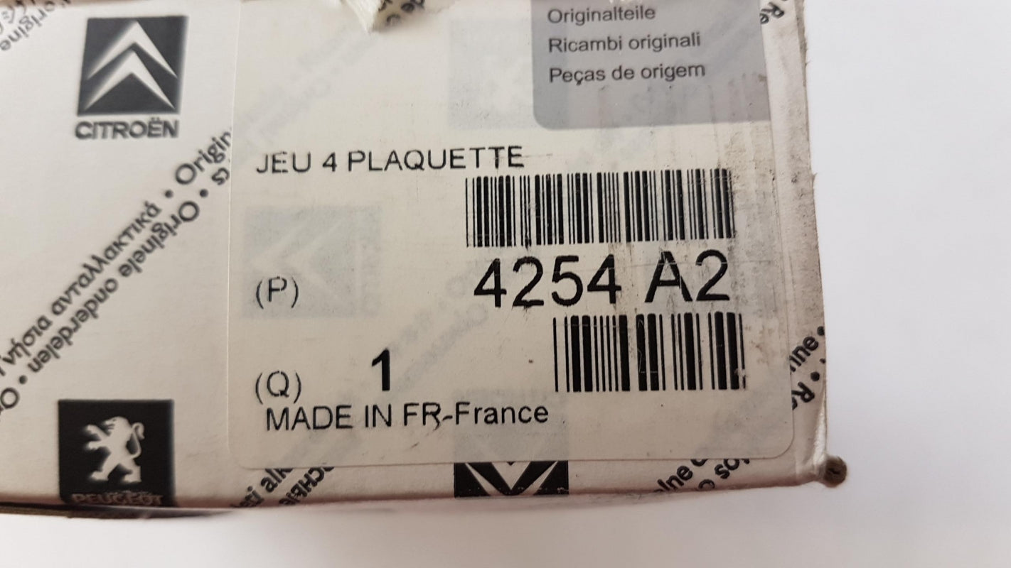 Original PEUGEOT Expert CITROEN Jumpy Bremsbeläge Bremsklötze vorne 4254A2