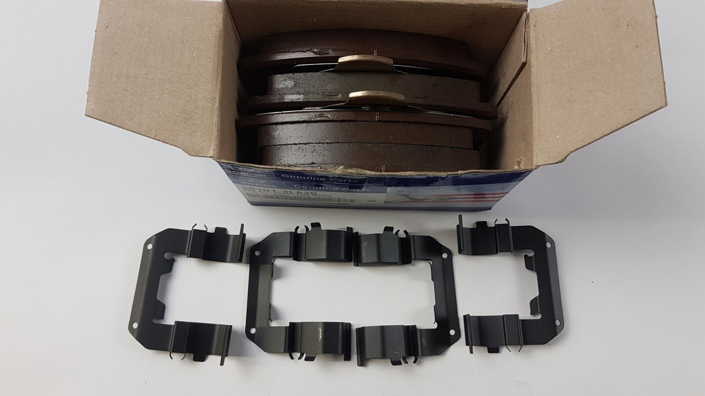 Original HYUNDAI Grandeur IV '06-'11 Bremsbeläge Bremsklötze vorne 581013LA20