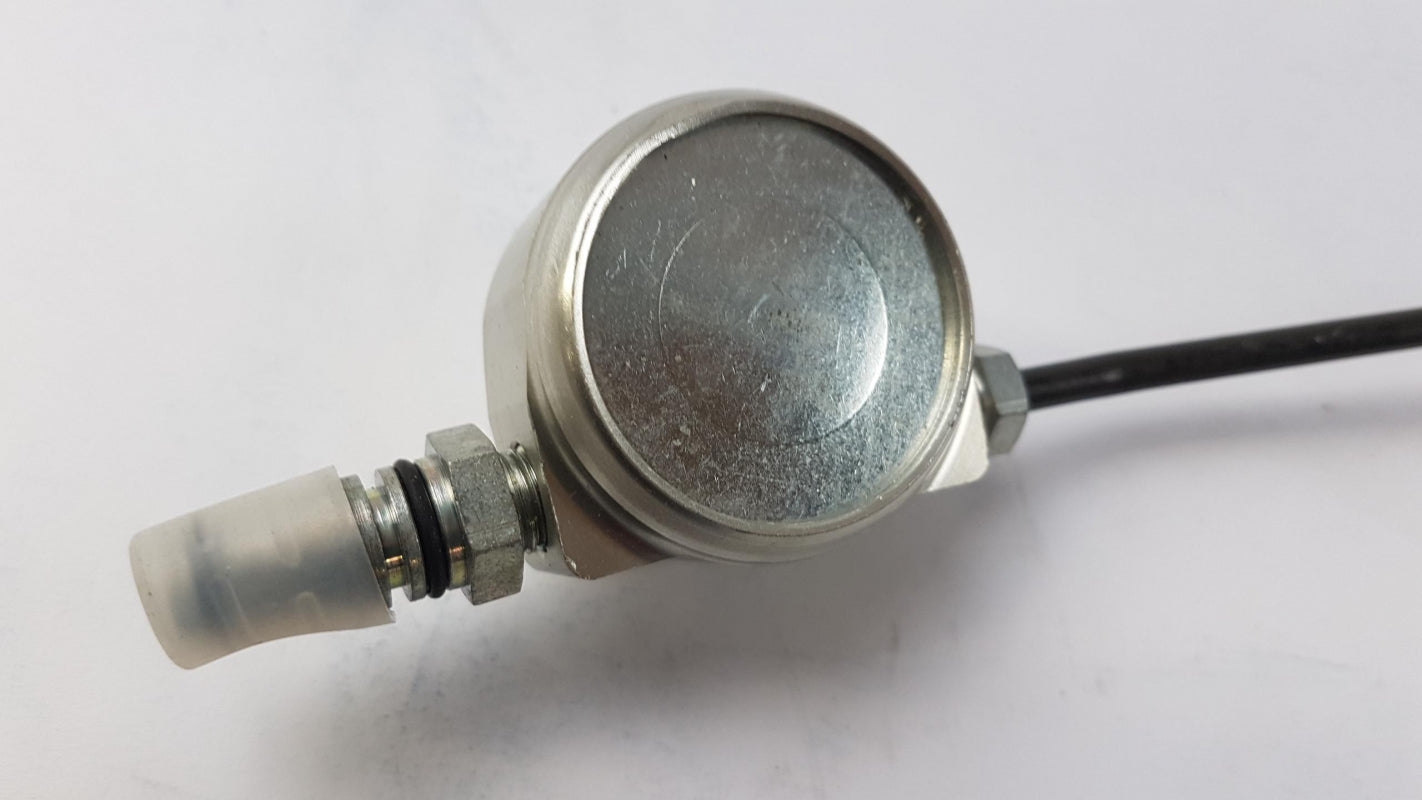 Original OPEL Astra-H Zafira-B 5-Gang Getriebe Kupplungsschlauch 55352962