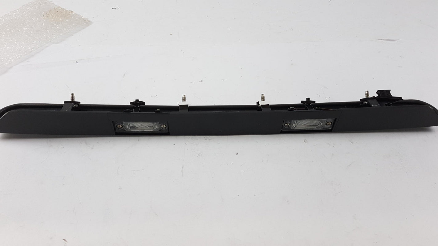 Original VOLKSWAGEN Transporter T5 Kofferraum Griff Schwarz 7E0827329F9B9