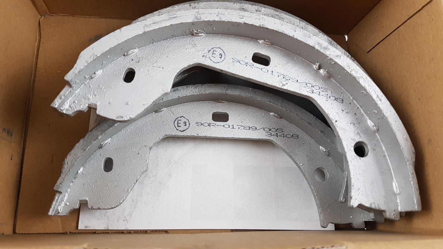 Original OE BMW Bremsbacke Reparatursatz 34212413128