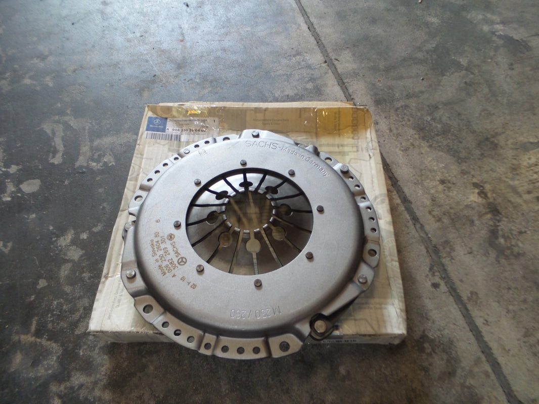 Original MERCEDES-BENZ W904 W903 W902 W901 Kupplungsdruckplatte A006250260480