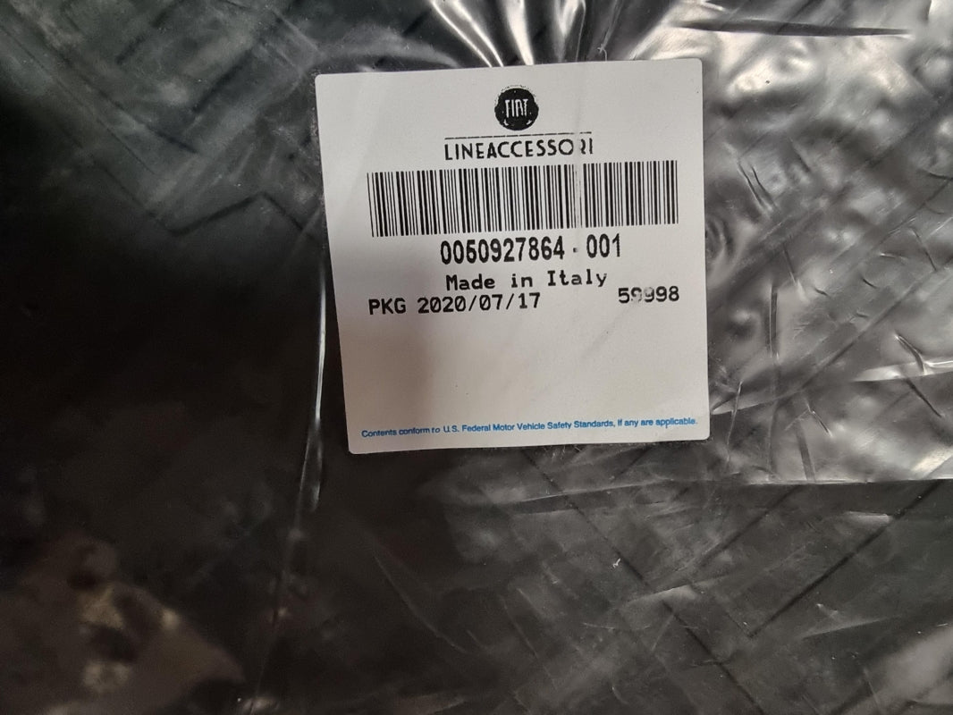 Original OE FIAT Fußmattensatz 50927864