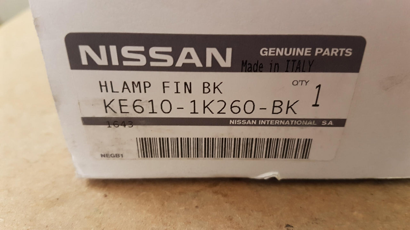 Original OE NISSAN Scheinwerfer Zierleiste KE6101K260BK