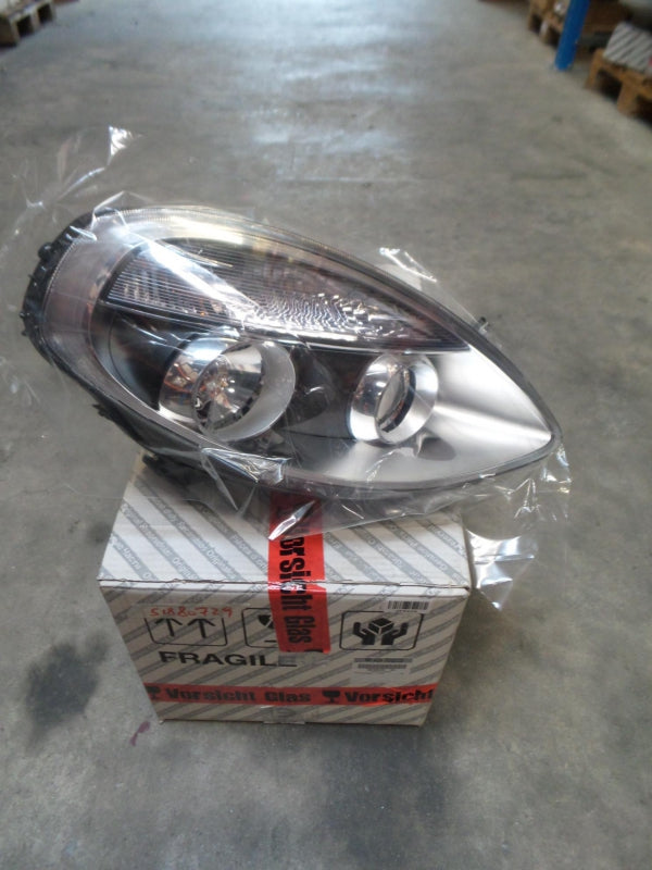 Original LANCIA Ypsilon 2009-2011 Frontscheinwerfer Scheinwerfer Rechts 51880729