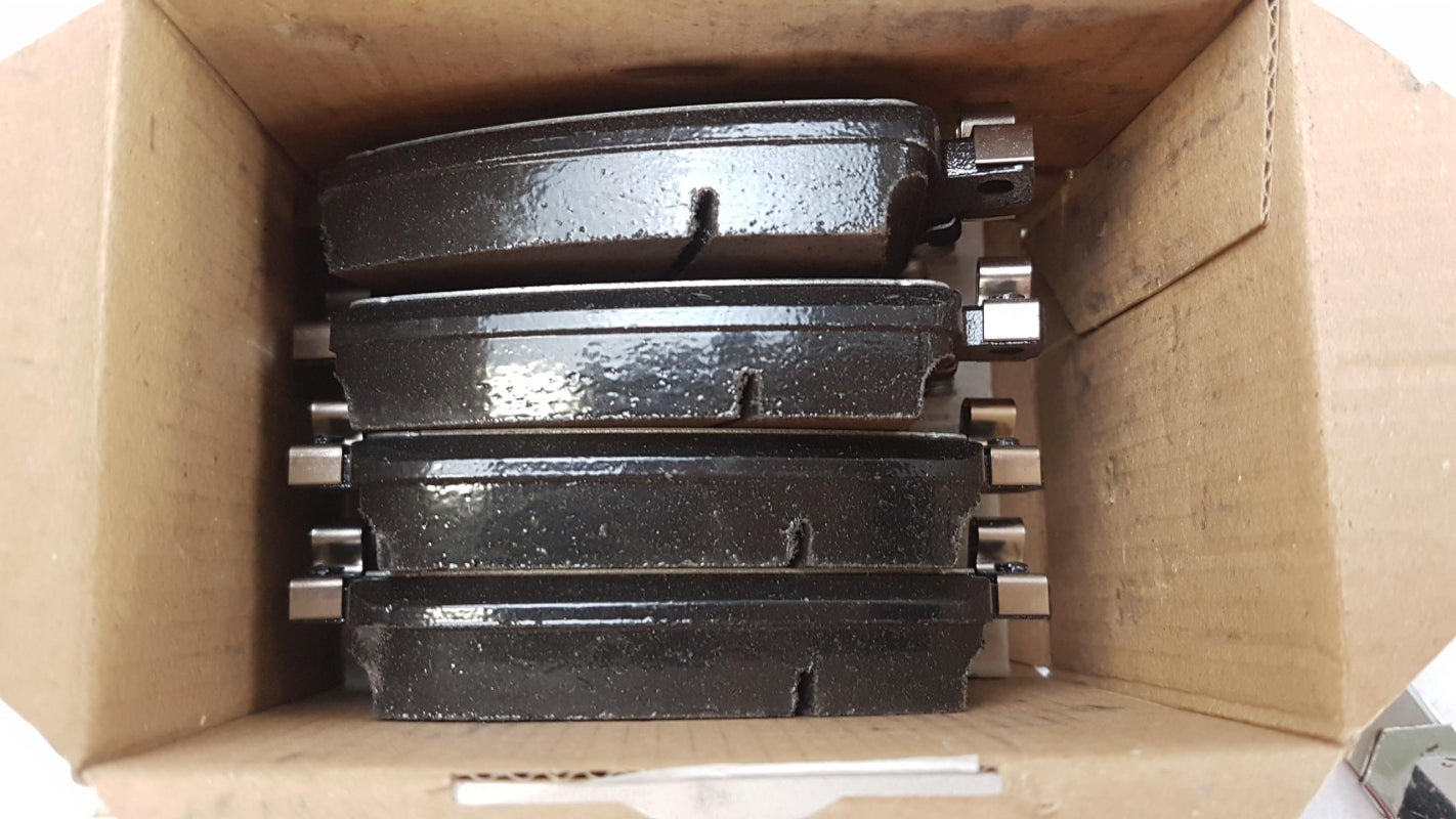 Original OE Volkswagen Bremsbeläge 8U0698451F