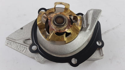 Original OE Peugeot Wasserpumpe 120198