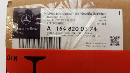 Original OE MERCEDES-BENZ Rückstrahler A1648200374