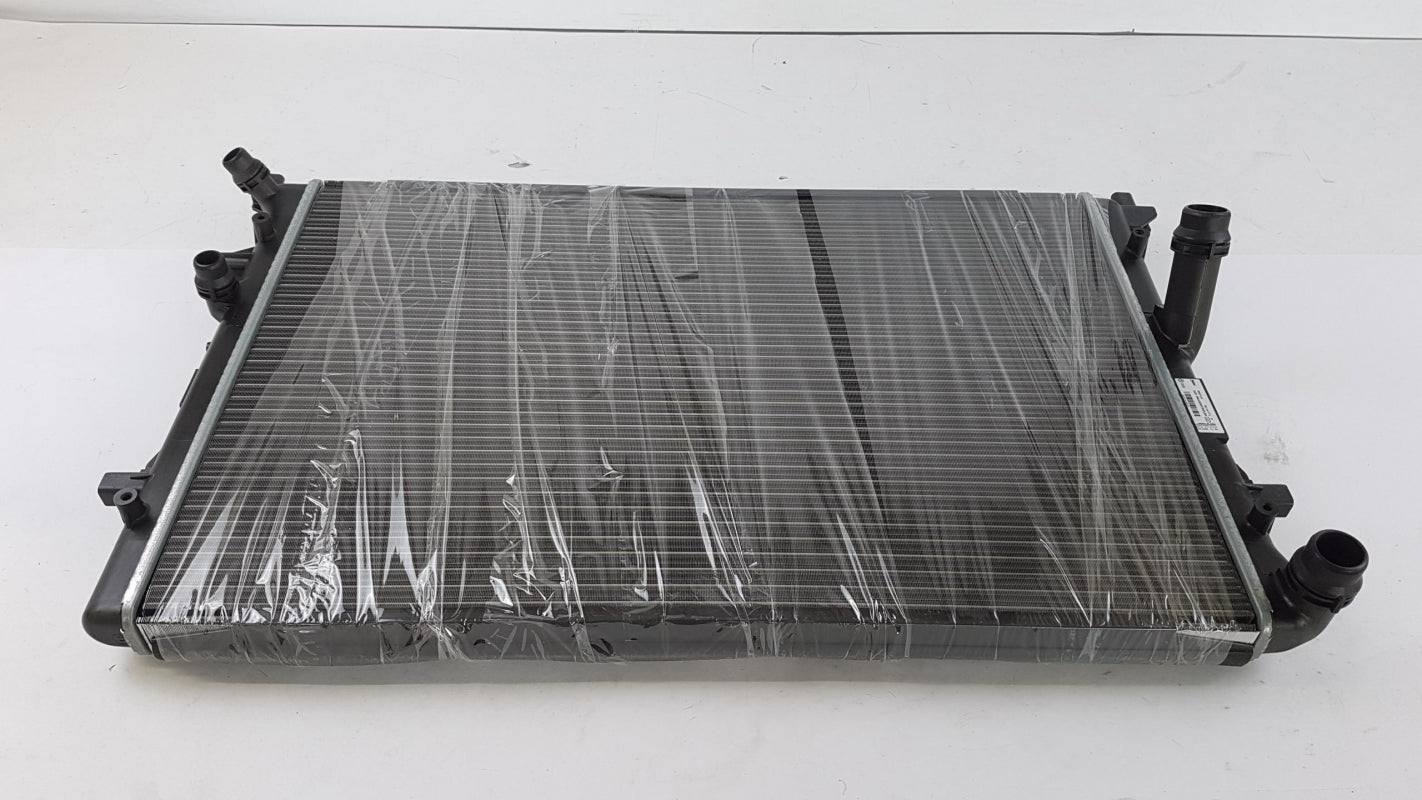 Original OE Volkswagen Wasserkühler 1K0121251CL