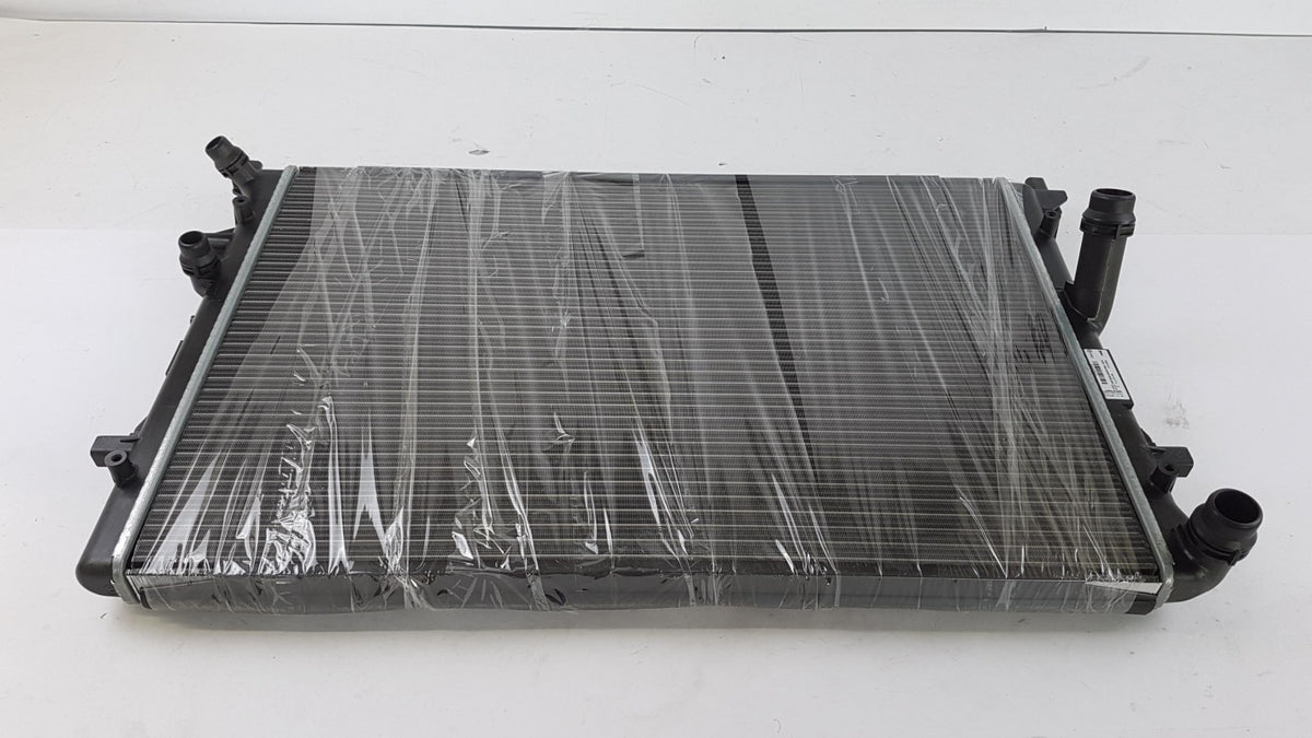 Original OE Volkswagen Wasserkühler 1K0121251CL