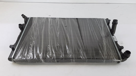 Original OE Volkswagen Wasserkühler 1K0121251CL