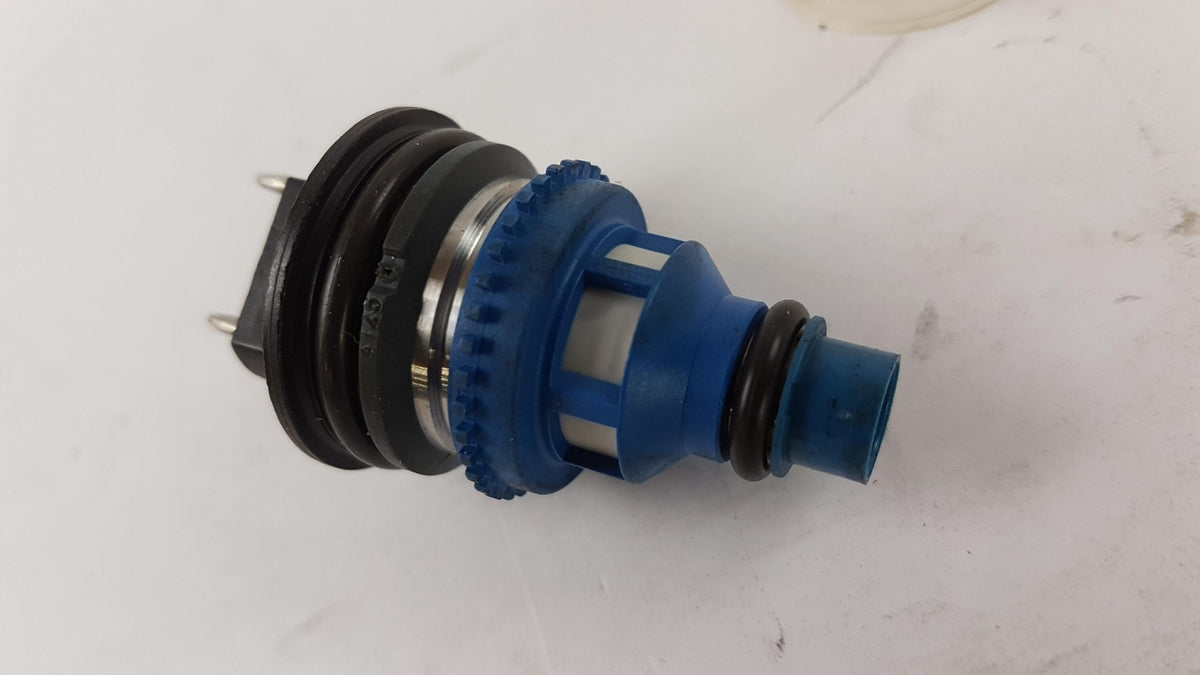 Original OE RENAULT Injektor 7701035582