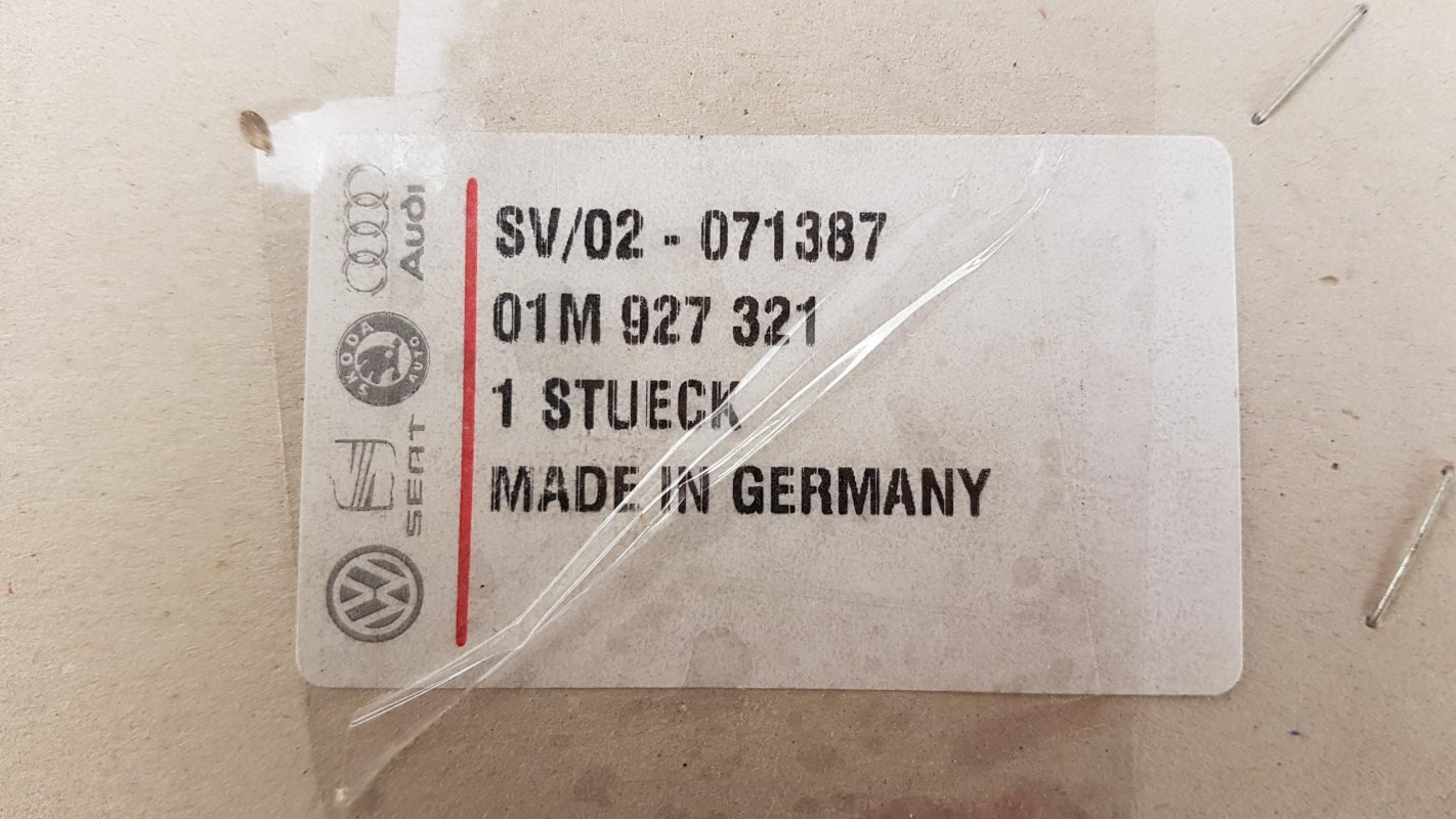 Original OE Volkswagen Tachogeber Geschwindigkeitssensor 01M927321