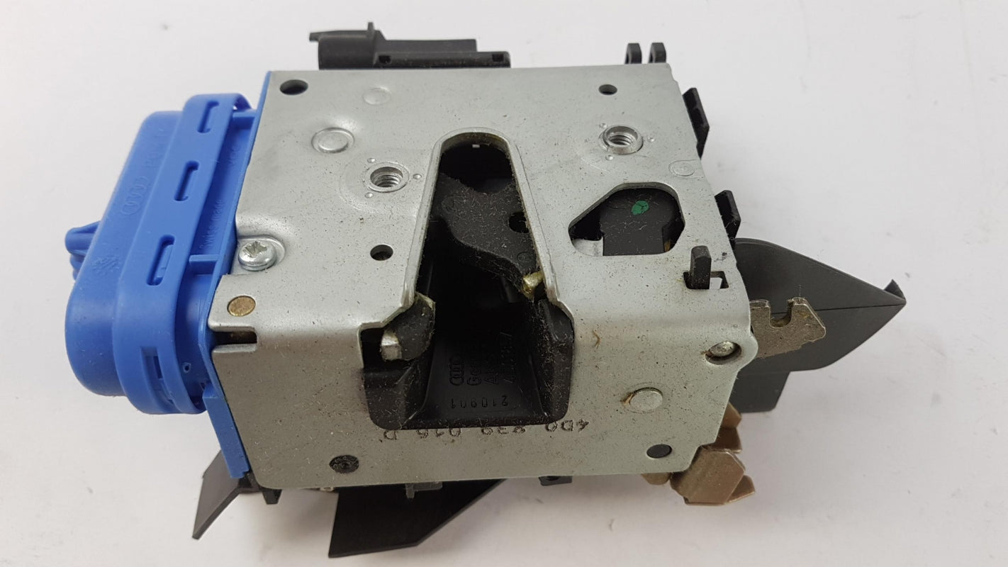 Original OE Volkswagen Türschloss 4D0839016D