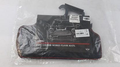 Original OE BMW Fußmattensatz 51472469127