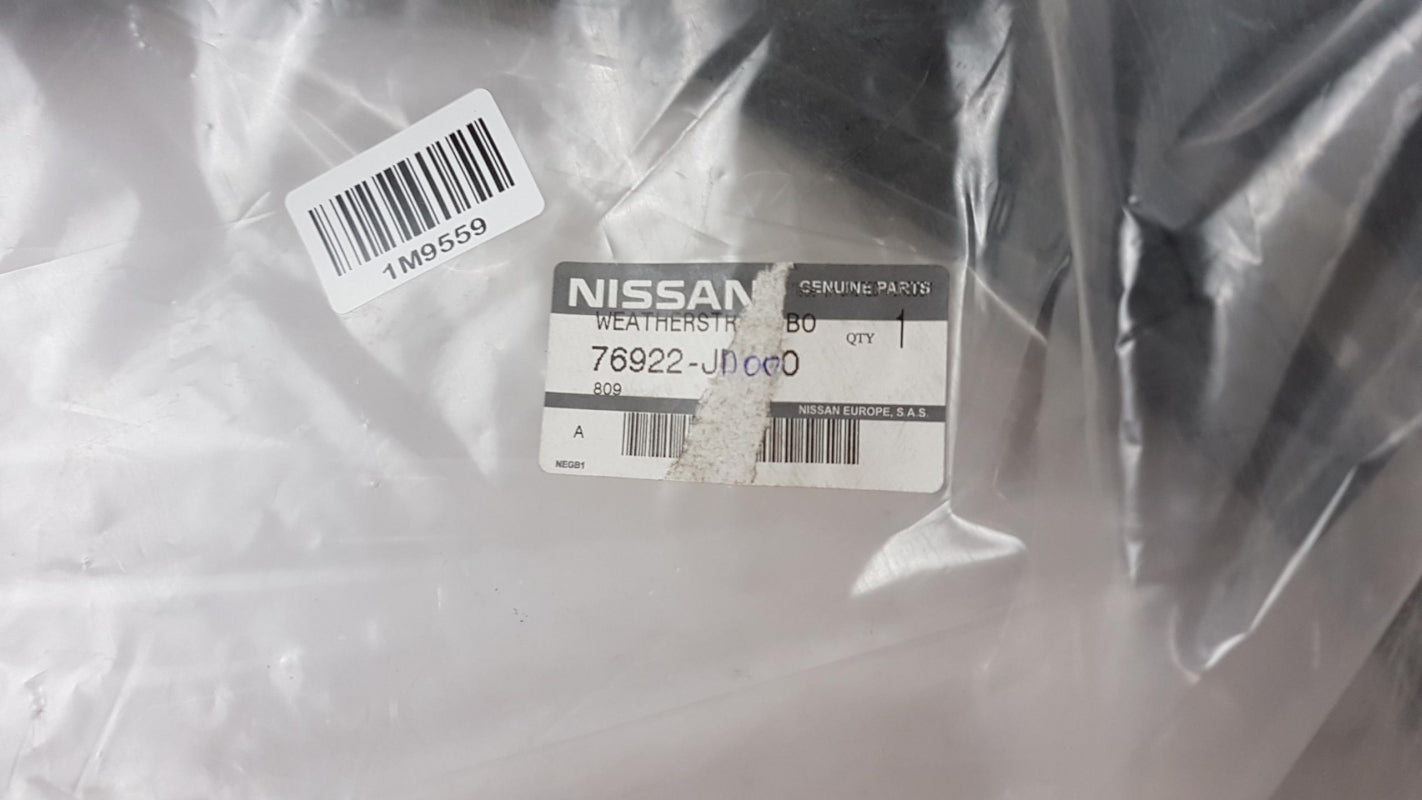 Original OE NISSAN Türdichtung 76922JD000