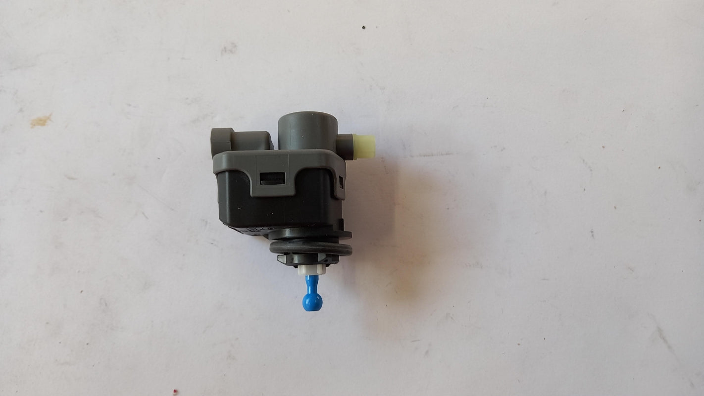 Original OE NISSAN Leuchtweitenregulierung Stellmotor 26056AU300
