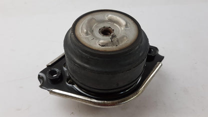 Original OE MERCEDES-BENZ Motorlager A2512404617