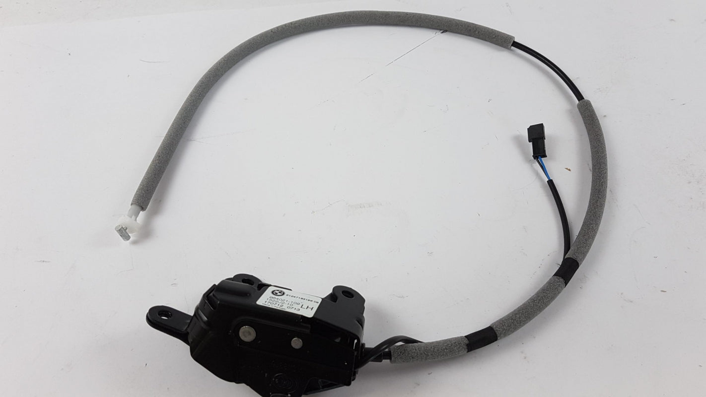 Original OE BMW Heckklappenschloss 51247183196