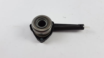 Original OE NISSAN Drucklager 3057000Q0L